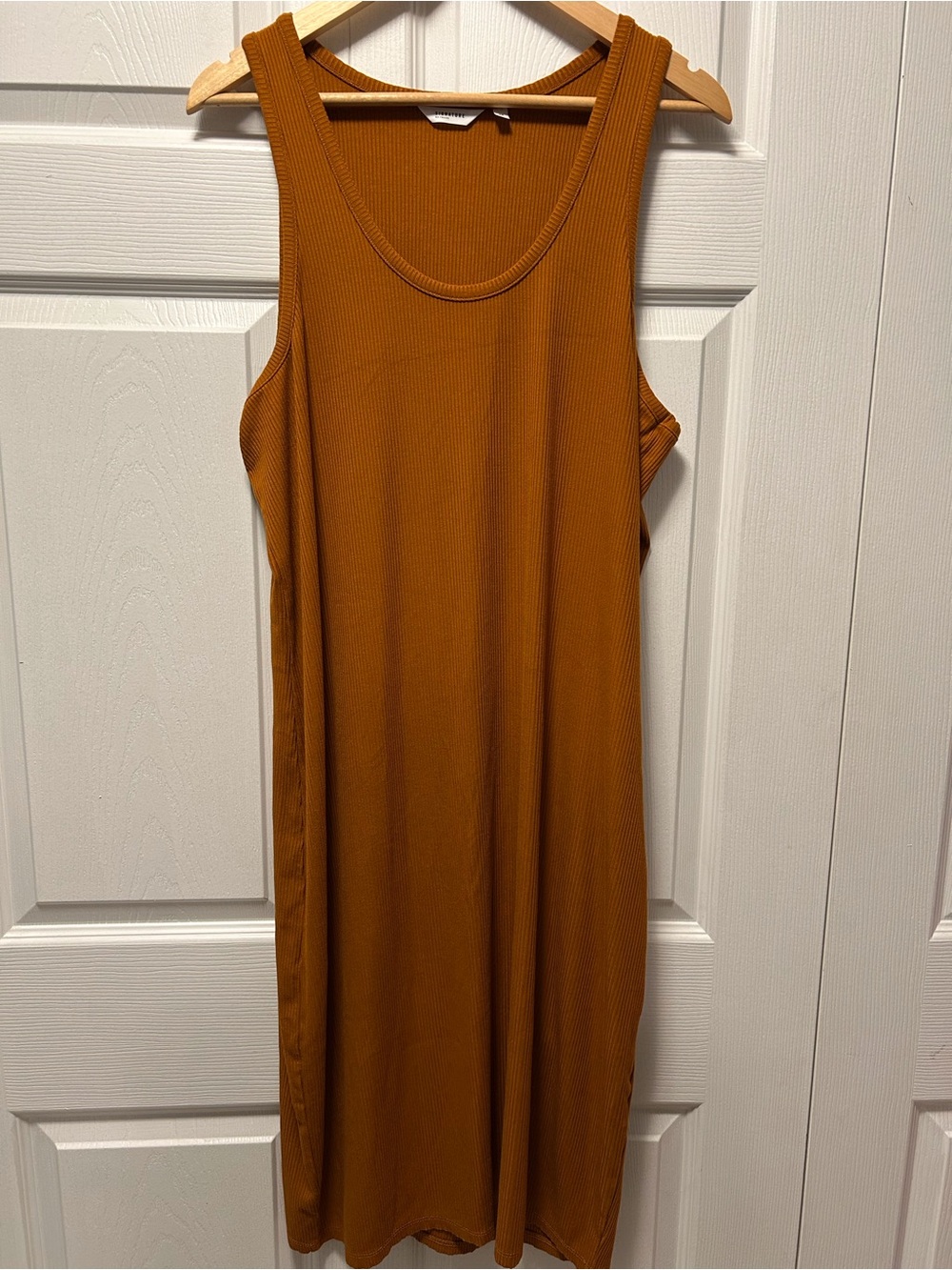 💛 Reitmans Ribbed Sleeveless Midi Dress in Mustard Brown